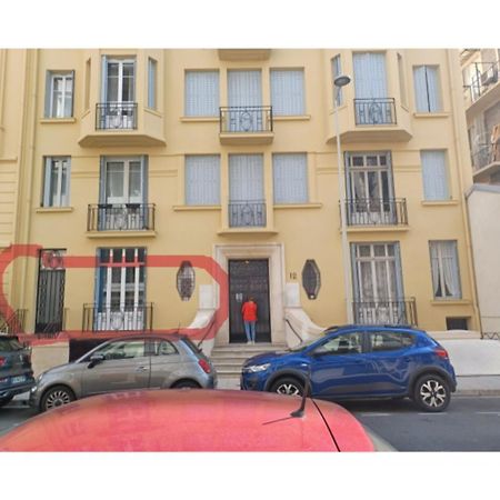 Extraordinaire Grand Studio Au Centre 6 Minutes A Pied De La Plage Et L'Hotel Negresco Nice Exterior foto